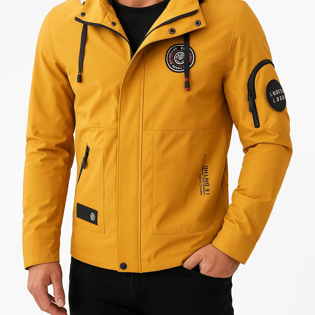 Leichte Herrenjacke mit Kapuze